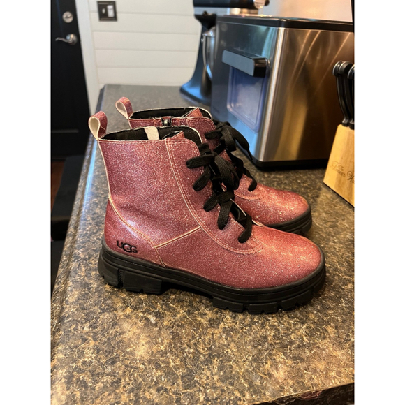 UGG - KIDS ASHTON LACE UP GLITTER ANKLE BOOTS - Picture 5 of 12